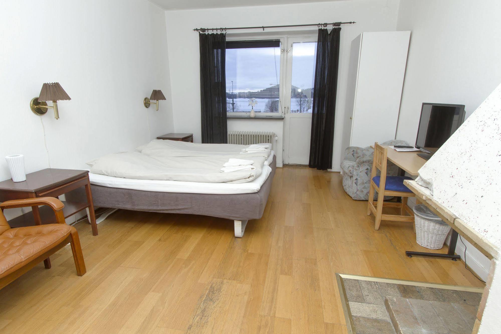 Hotell Linden Эстерсунд Экстерьер фото